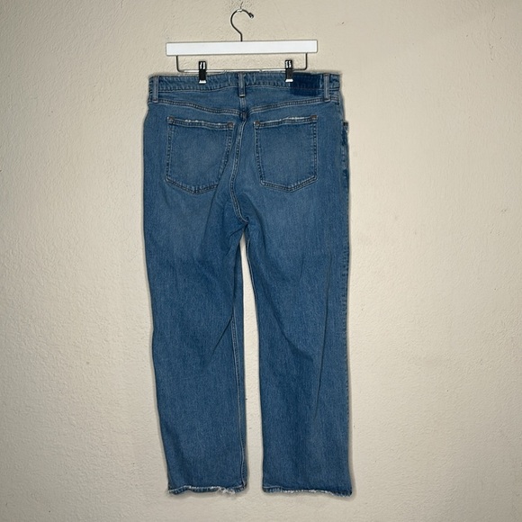 Abercrombie & Fitch The 90’s Relaxed Jean High Rise Size 33/16s - Picture 5 of 8